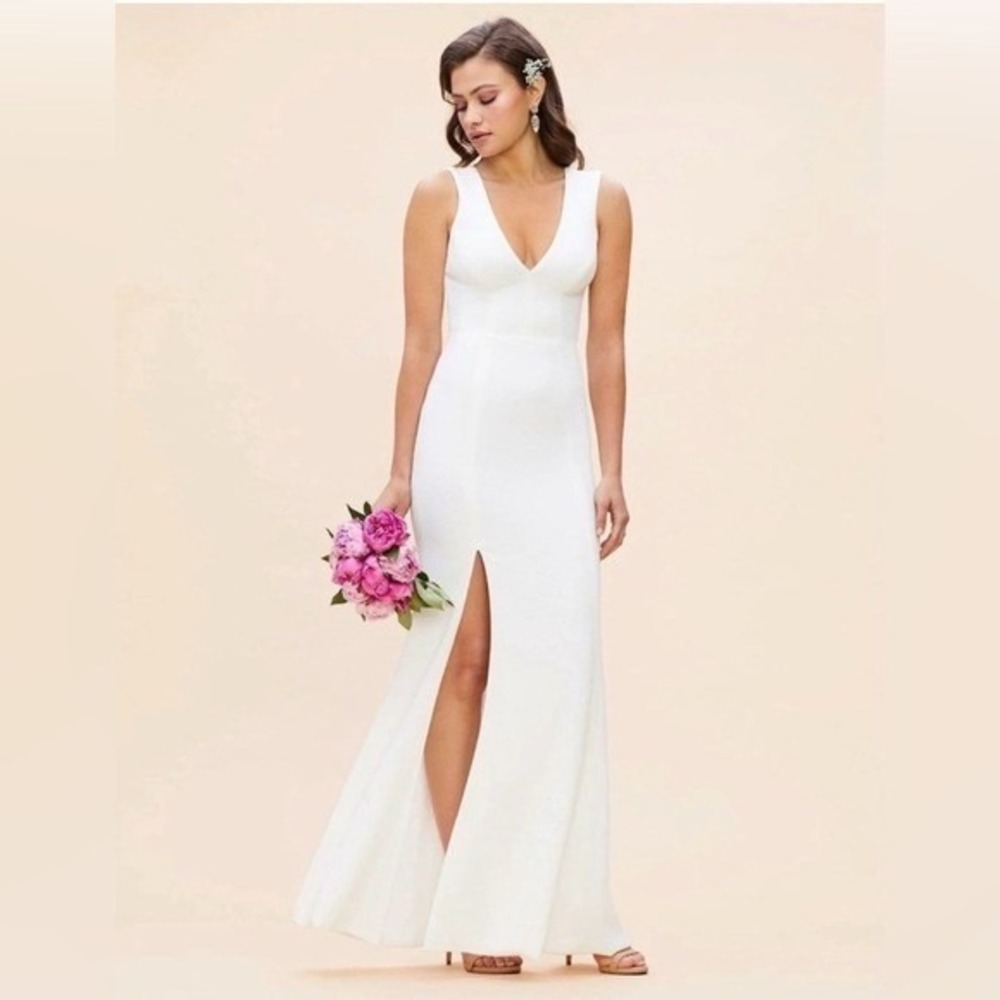 Dress The Population Sandra Off White Plunge Maxi Gown‎ Slit NWOT SZ SM